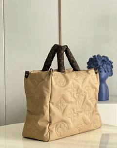 Bolsa OnTheGo GM Monogram - comprar online