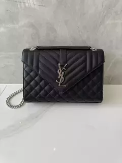 Bolsa Envelope Preta Com Prata Italiana - comprar online