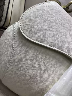 BOLSA SADDLE LINHA ITALIANA na internet