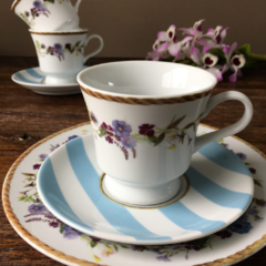 Xícara de café de Porcelana com Pires Floral Chic 80ml. Germer . na internet
