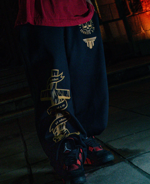 Calça Oversized Memento Mori - comprar online