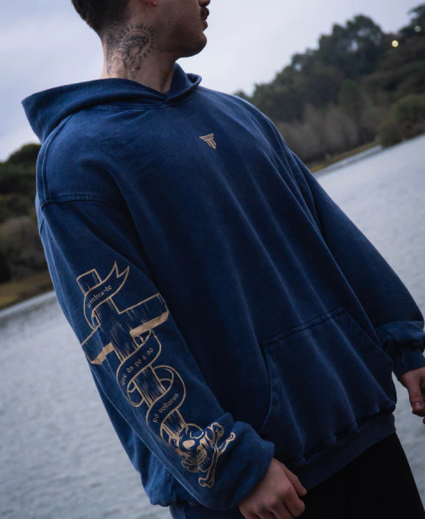 Agasalho Oversized Memento Mori - comprar online