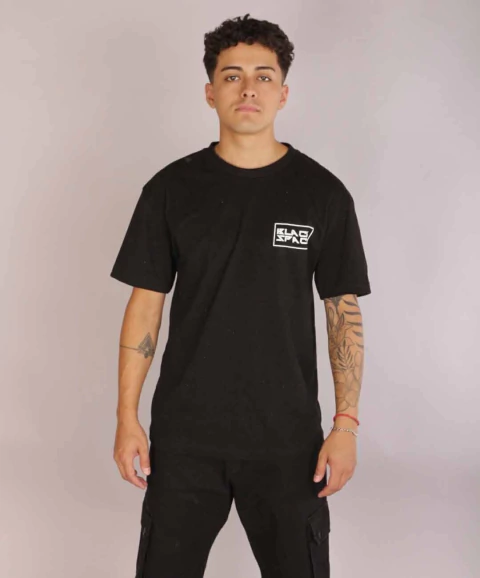 Remera Over Basic New Negra Black Space - comprar online