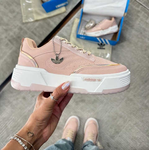 Tênis Adidas Plataforma