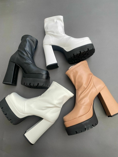 Bota Plataforma Paris