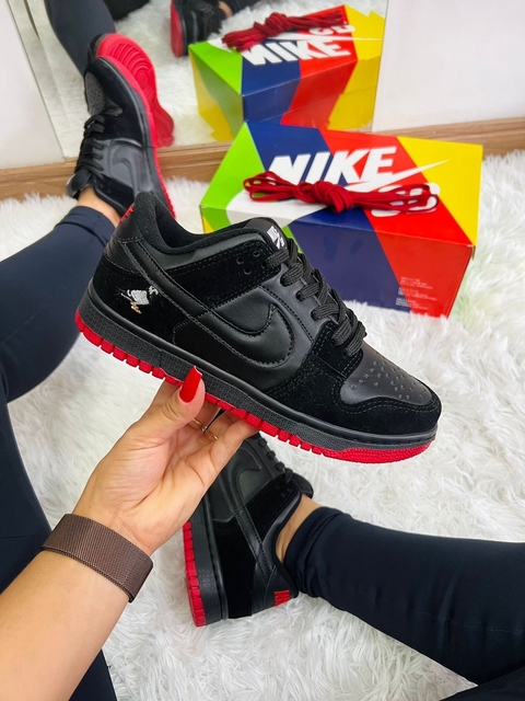 Tênis Nike Dunk Low