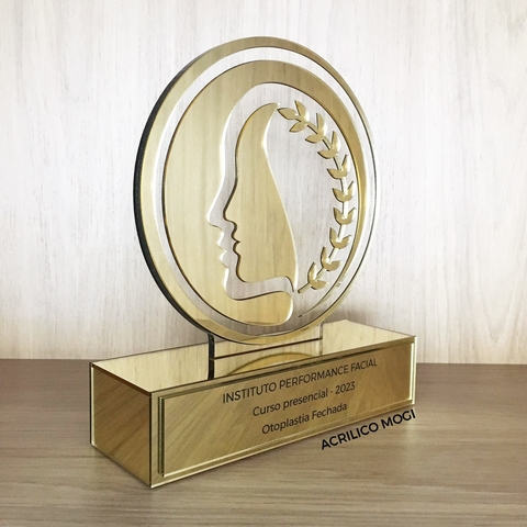 Troféu Acrílico Com Logo Espelhado Alto relevo