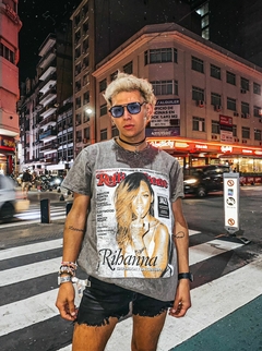 REMERÓN ROLLING RIHANNA