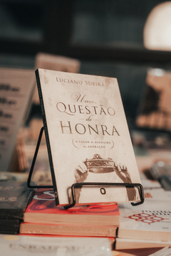 UMA QUESTÃO DE HONRA | LUCIANO SUBIRÁ