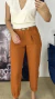 CALÇA MODELO CENOURA - loja online