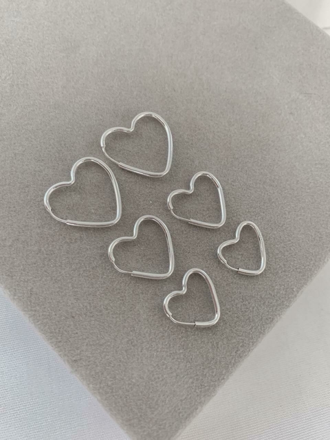 Brinco de prata trio coração liso