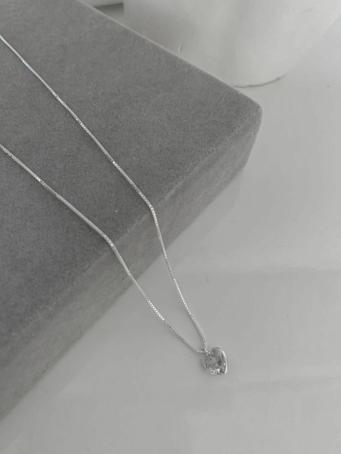 Colar de prata ponto de luz zircônia coração 45cm - comprar online