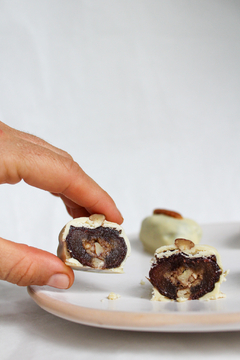 DÁTIL CHOCO BLANCO Y PECÁN - comprar online