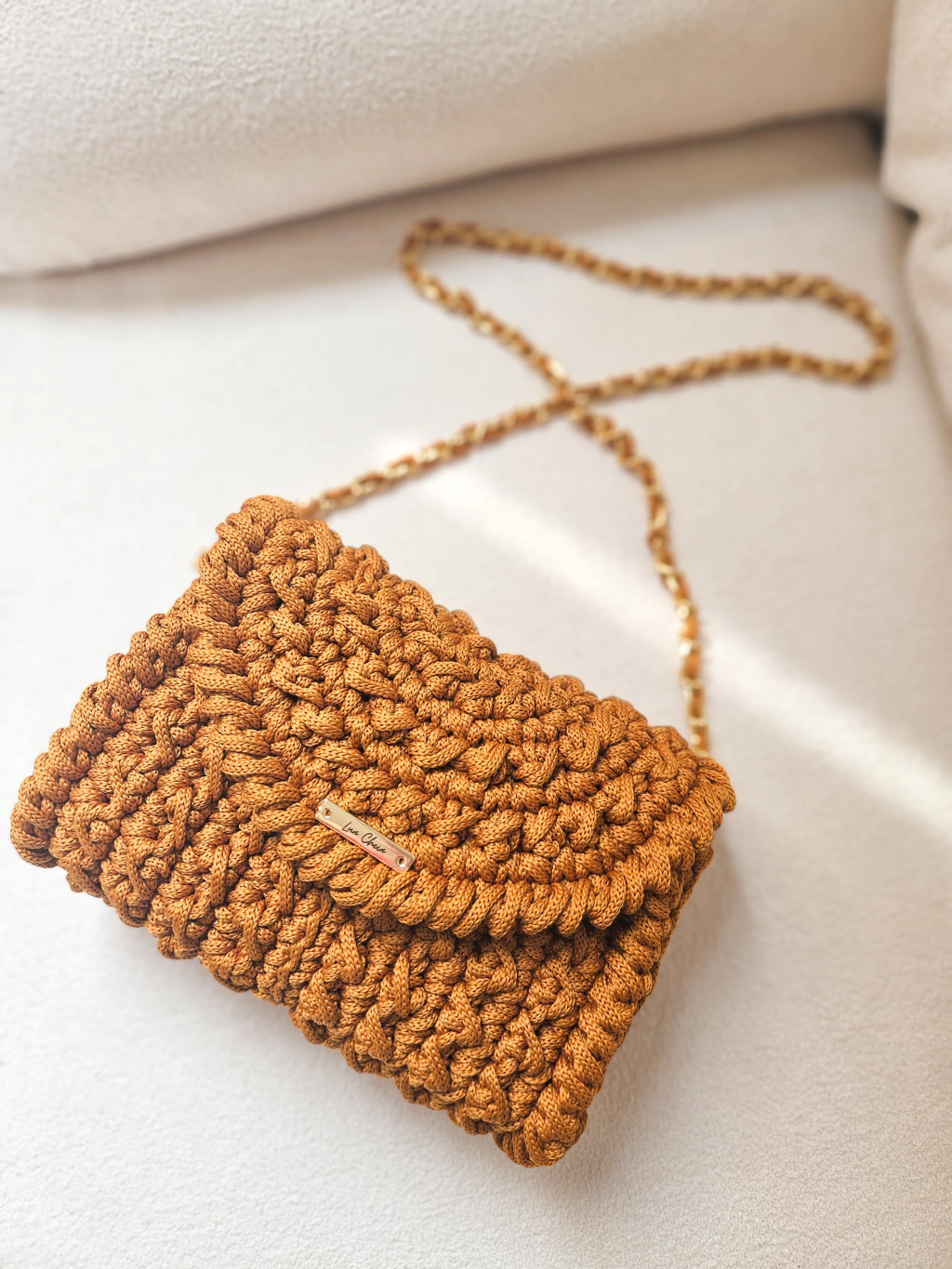 BAG HEBE CARAMELO