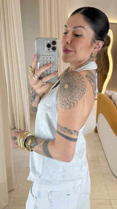 Blusa jeans Ondas na internet