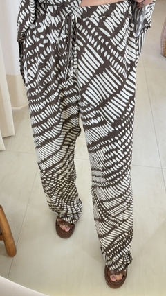 Imagem do Conjunto Lívia