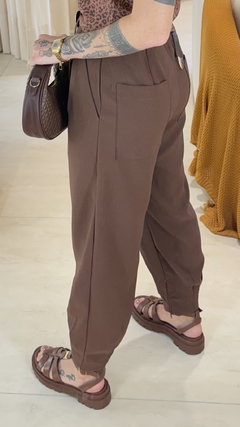 Calça Lara na internet