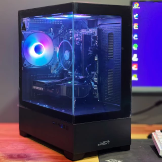 PC Gamer Ryzen 5 8400F | RTX 5060 | 16GB DDR5 (NG Neon – Edición & Gaming 1080p) - Vista 4