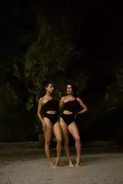MAIÔ AMAZÔNIA - PRETO na internet