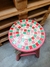 Banqueta Rosa Retrô na internet