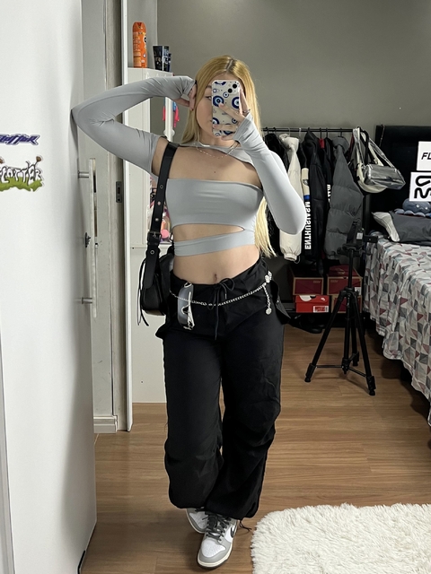 Cropped Nina cinza claro