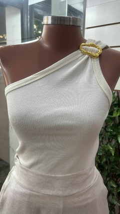 BLUSA OMBRO SÓ CANELADA