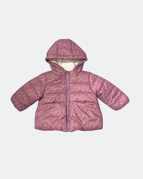 Chamarra morada de florecitas