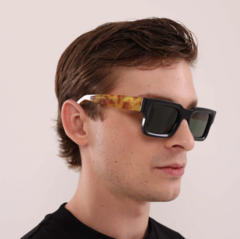 LENTES BEYOND