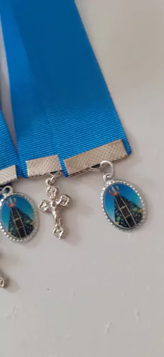 Marcador de pagina em fita com pingente Nossa Senhora Aparecida - comprar online