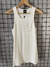 REGATA CANELADA TANK LITTLE LOGO OFFWHITE SUBURB - comprar online