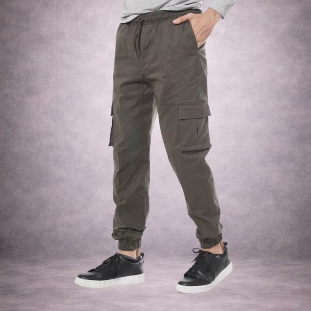 Jogger Bolt de DeCeDE DCD