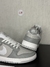 NIKE DUNK LOW CINZA E BRANCO - loja online