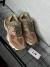 NEW BALANCE 9060 MARROM E CORAL - loja online