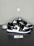 NIKE JORDAN LOW PRETO E BRANCO SOLA AZUL