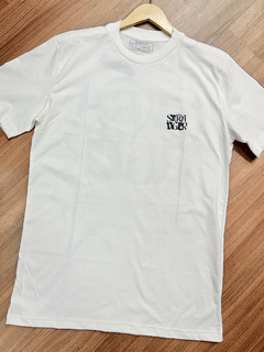 CAMISETA MIX CAMUFLAGEM OFF WHITE STRANGER na internet