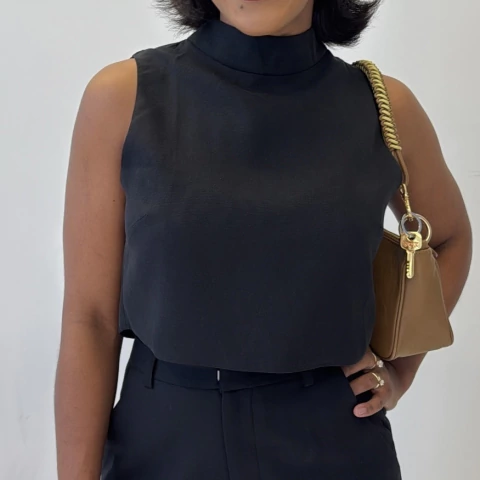 Cropped Scarlett Preto - comprar online