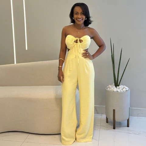 Macacão com amarração Elza Amarelo - comprar online