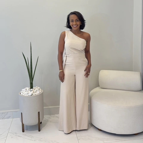 Macacão Kelly Creme - comprar online