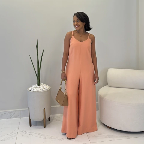 Macacão Helena salmão - comprar online