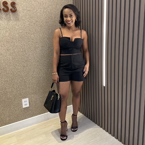 Shorts Alfaiataria Janissy Preto