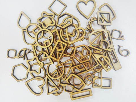 100 Figuras Formas Fibrofacil 3.5cm Caladas Artesanías