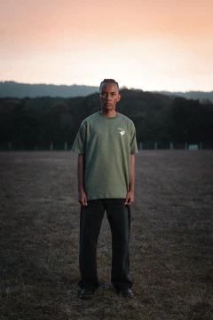 REMERA MISTICO CHOSE (R063) en internet