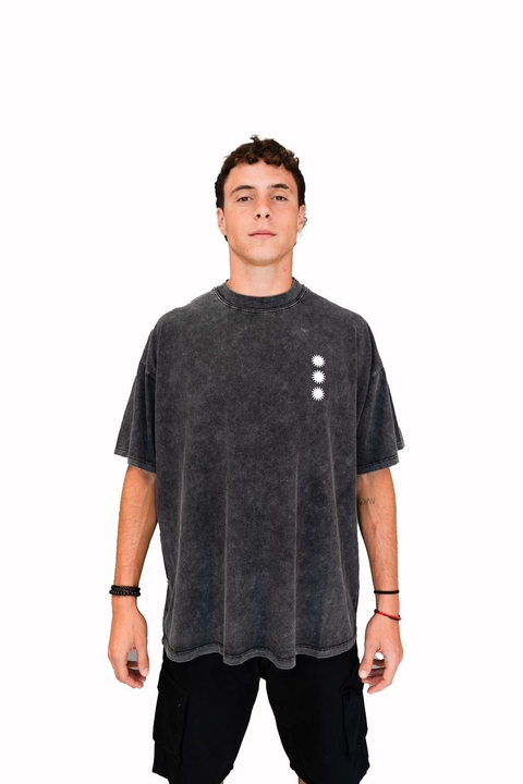 REMERA MISTICO OVER THREE SUN GRIS (R137)