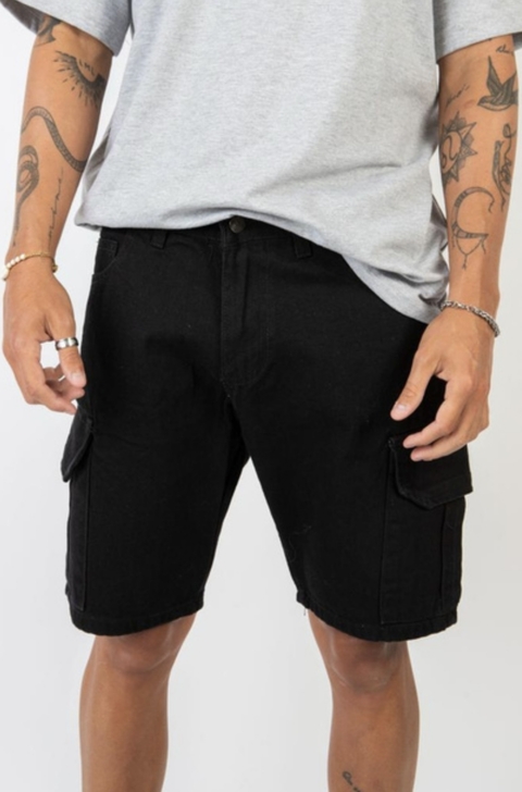 BERMUDA DE JEAN CARGO NEGRA (B013)