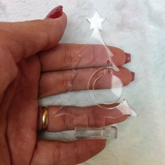Molde de Mini Árvore de Natal com Bola Lateral Pendente (8cm) com base na internet