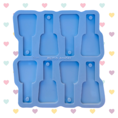 Molde para Chaveiros e Pingentes de Esmalte Retinho com Furo (5cm) - 8 cavidades