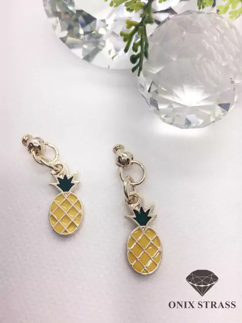 PAR PINGENTE REF Z-2206 (ABACAXI) PRONTA ENTREGA - (12979-7)