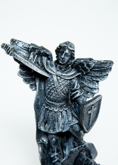 São Miguel Arcanjo 15CM PEDRA - comprar online