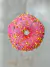 Enfeite Donut Rosa 12x5,5cm
