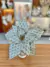 Flor de Natal Verde (verde claro) 36cm - comprar online